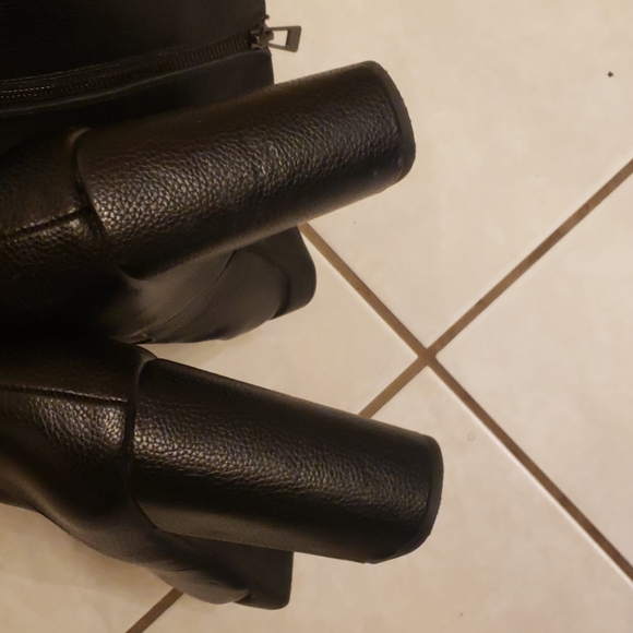 Above the knee leather and man made boots. - Picture 4 of 5